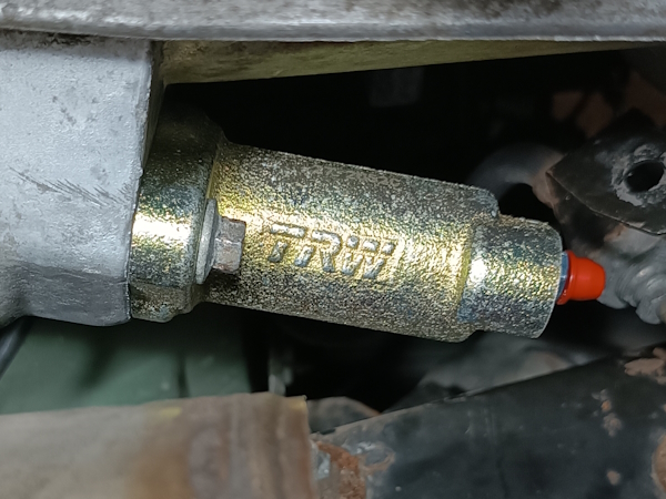 Récepteur d'embrayage en position sur Defender Td5