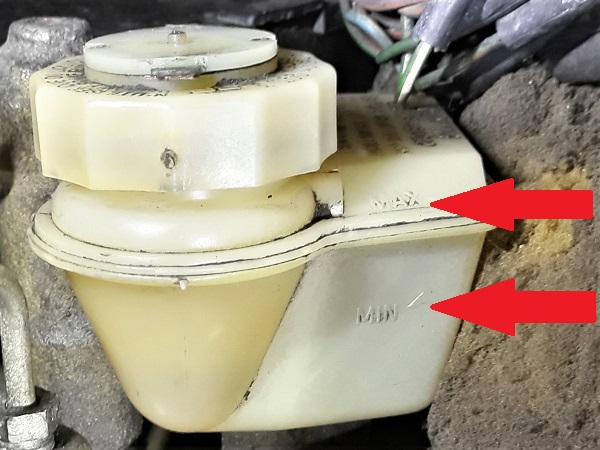 Brake fluid reservoir Mini classic