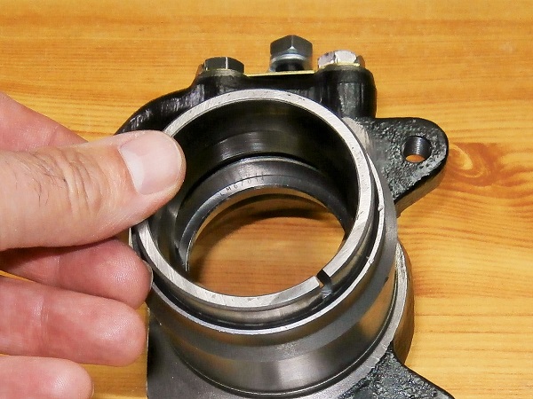 Positionner bague extérieure