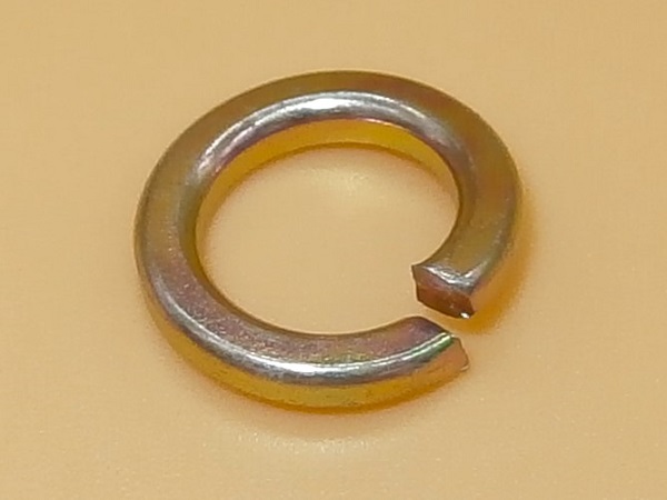 Rondelle fendue 5/16'' (ou 8 mm)